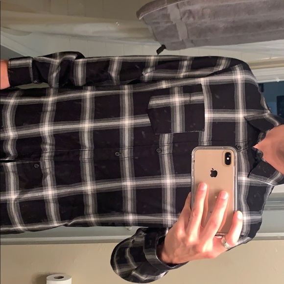 Long Sleeve Button down Skate Shirt - Picture 3 of 5